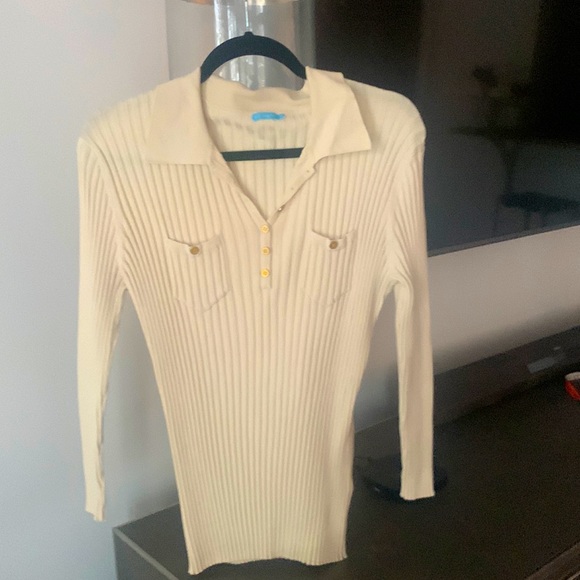 J. McLaughlin Sweaters - J. McLaughlin Women’s Sweater fits M-L